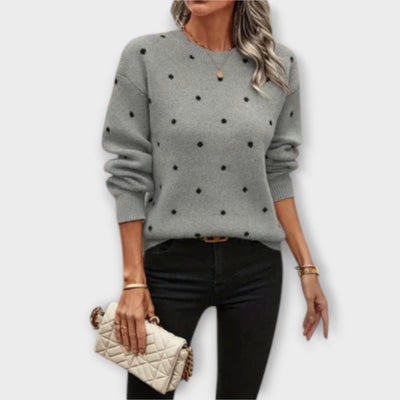 Ava - casual long-sleeved knitted sweater with polka dot pattern