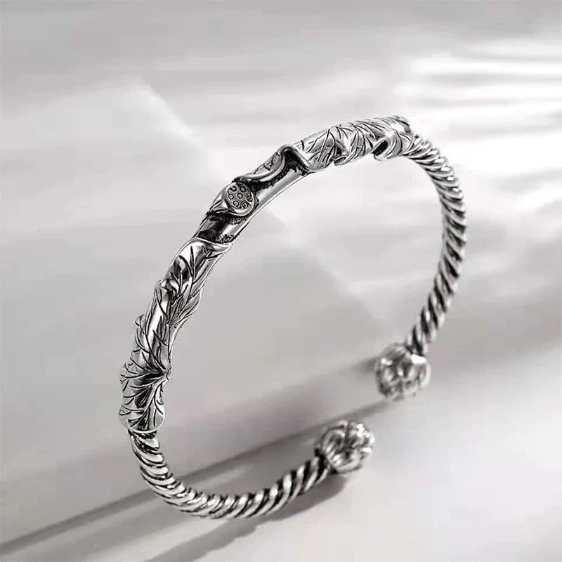 Aurelius - Bracelet ouvert fait main avec détail lotus