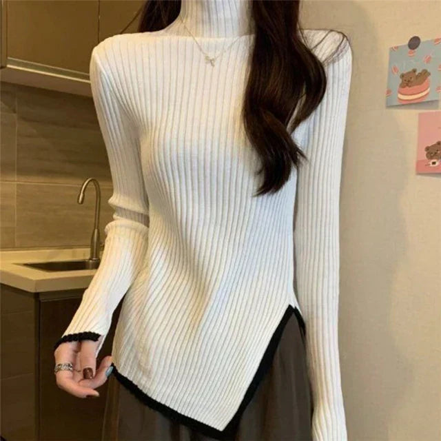 Lacey - Autumn Sweater With Flared Sleeves