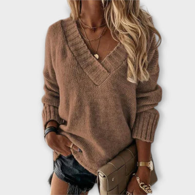 Jane - Cozy V-cut sweater